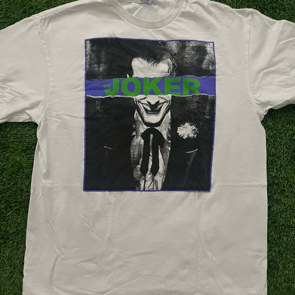 Joker Graphic Tee Size Large